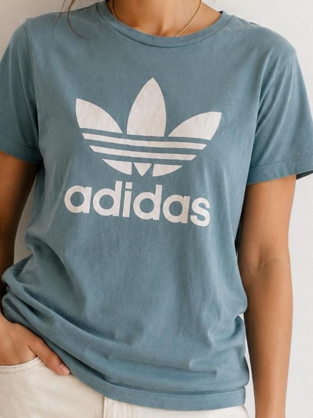 Adidas Originals Trefoil Graphic T-Shirt Small - Picture 2 of 6